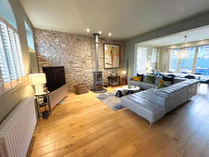 Photo 7- click for photo gallery